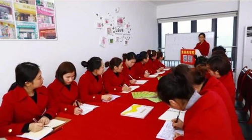 恭贺“重庆薪龙美莱生物科技有限公司”成立重庆体重控制培训基地...